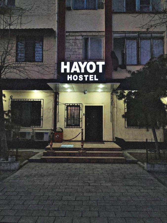 Hayot Hostel Tasjkent Exteriör bild